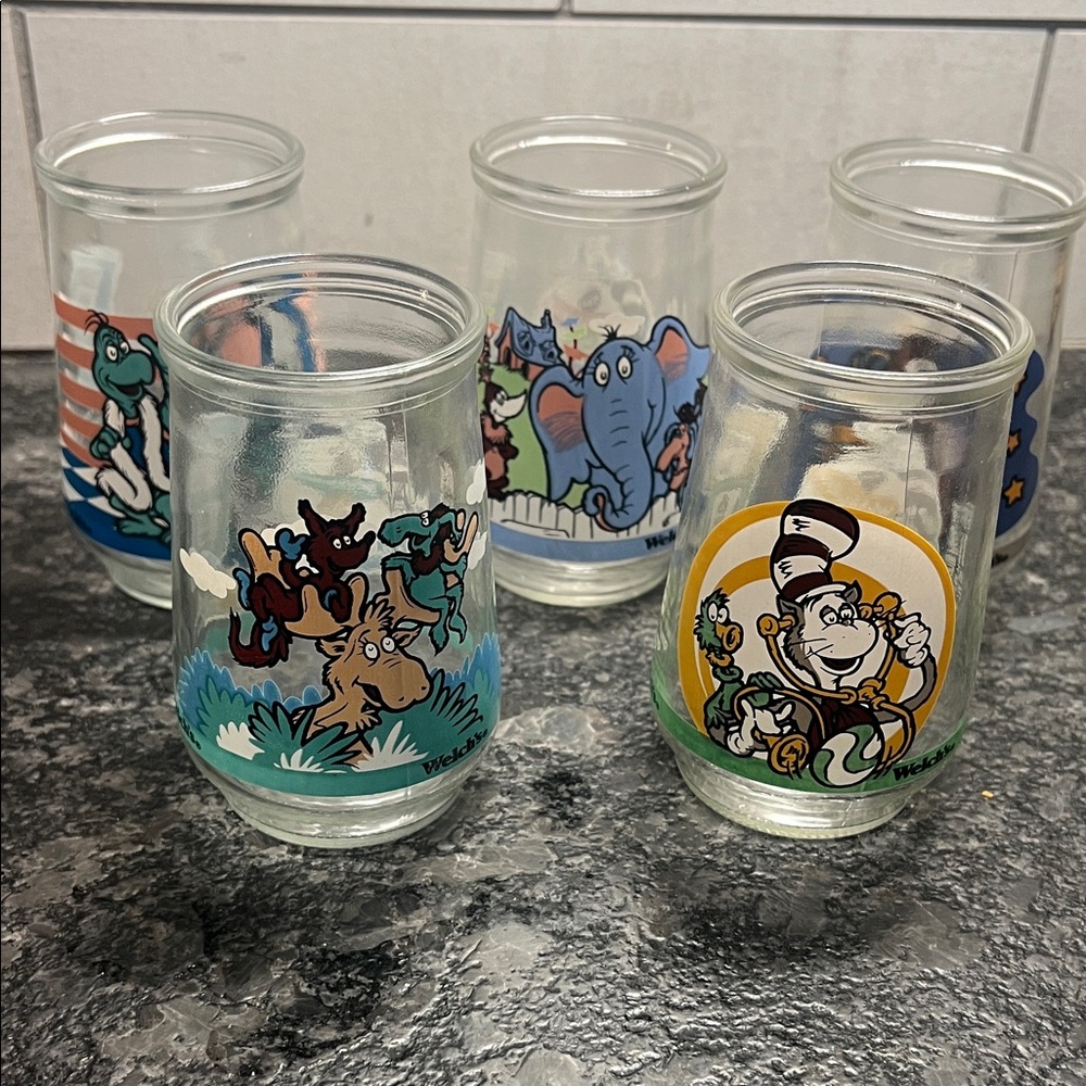 Vintage Set of 5 Dr. Seuss Character Jelly Jars. Exc condition